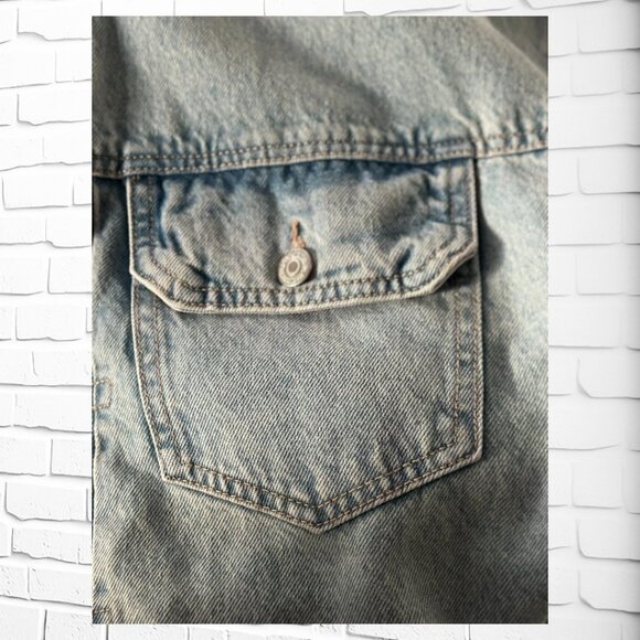 Old Navy Light Wash Denim Jacket – Size 4X (Unisex Oversized Fit) NWOT - Picture 6 of 8